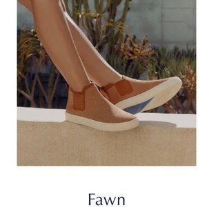 Rothy's Fawn Chelsea Boot/Sneaker Women's 10.5